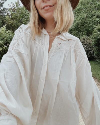 Blouse bohème oversize et broderie